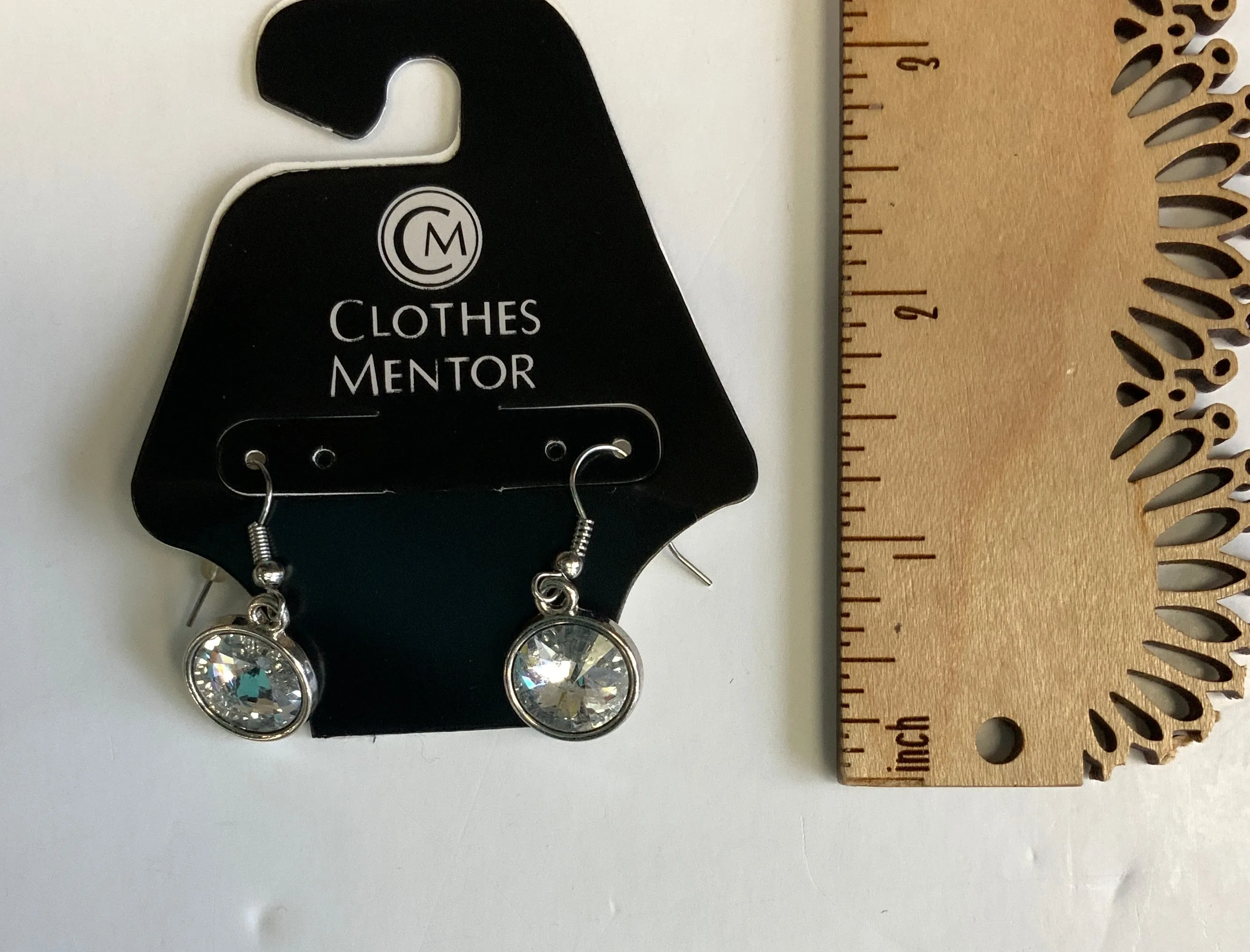 Earrings Dangle/drop By Clothes Mentor