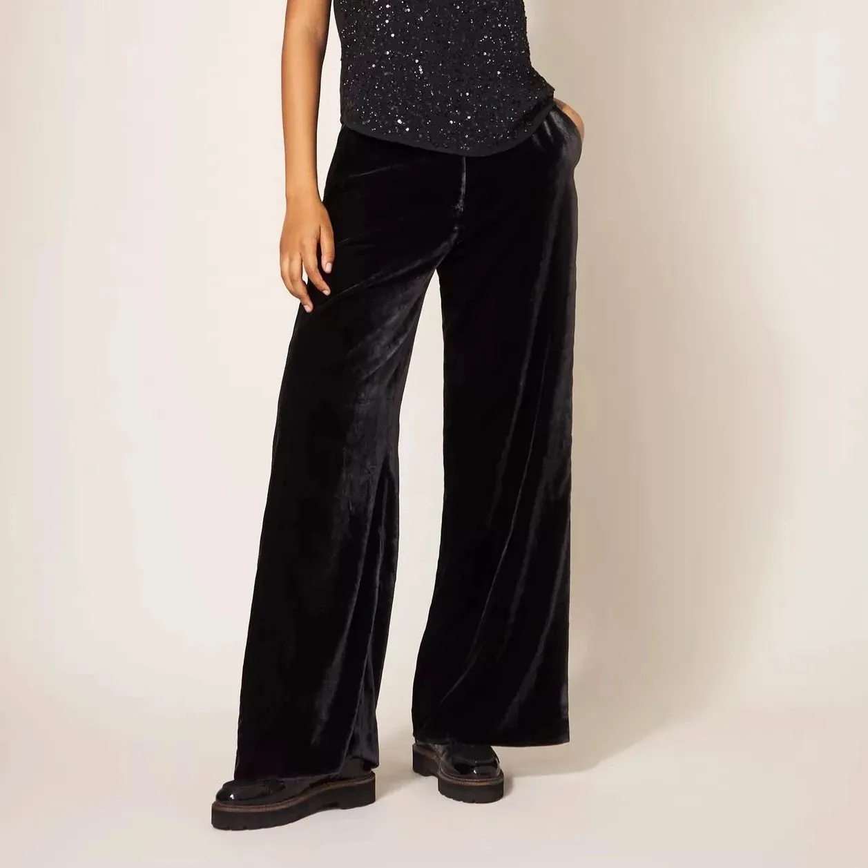 Jenny Velvet Wide Leg Trousers- Pure Black